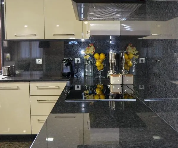 Casinha Do Eido Novo - Local * Valenca