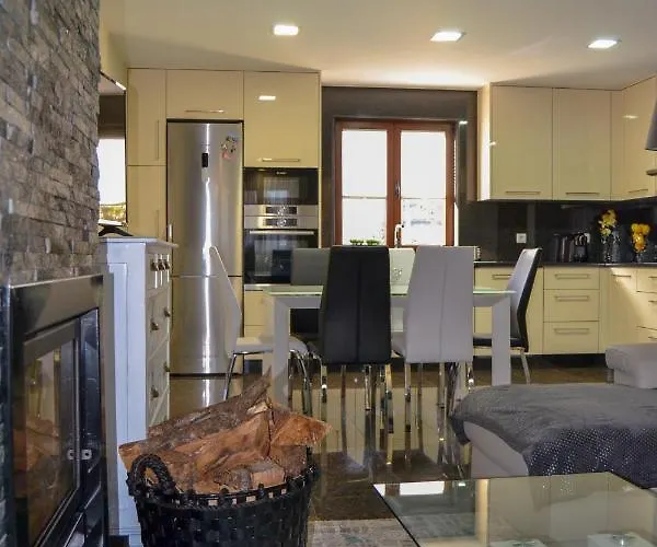 Casinha Do Eido Novo - Local Valenca